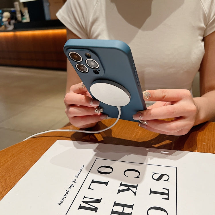 For iPhone 16e Solid Color Liquid Silicone MagSafe Magnetic Phone Case(Antique White) - iPhone 16e Cases by PMC TechLife | Online Shopping South Africa | PMC TechLife | Buy Now Pay Later Mobicred