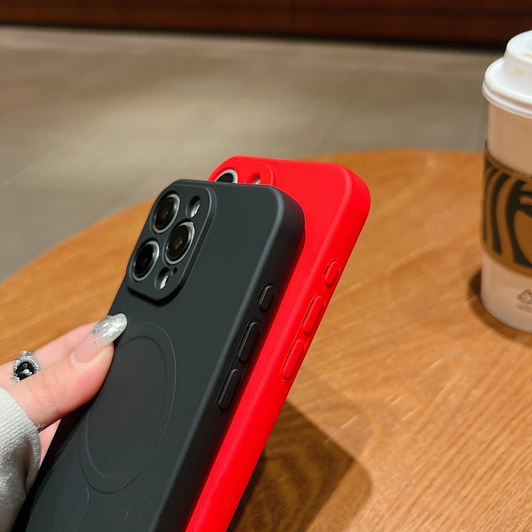 For iPhone 16e Solid Color Liquid Silicone MagSafe Magnetic Phone Case(Royal Blue) - iPhone 16e Cases by PMC TechLife | Online Shopping South Africa | PMC TechLife | Buy Now Pay Later Mobicred