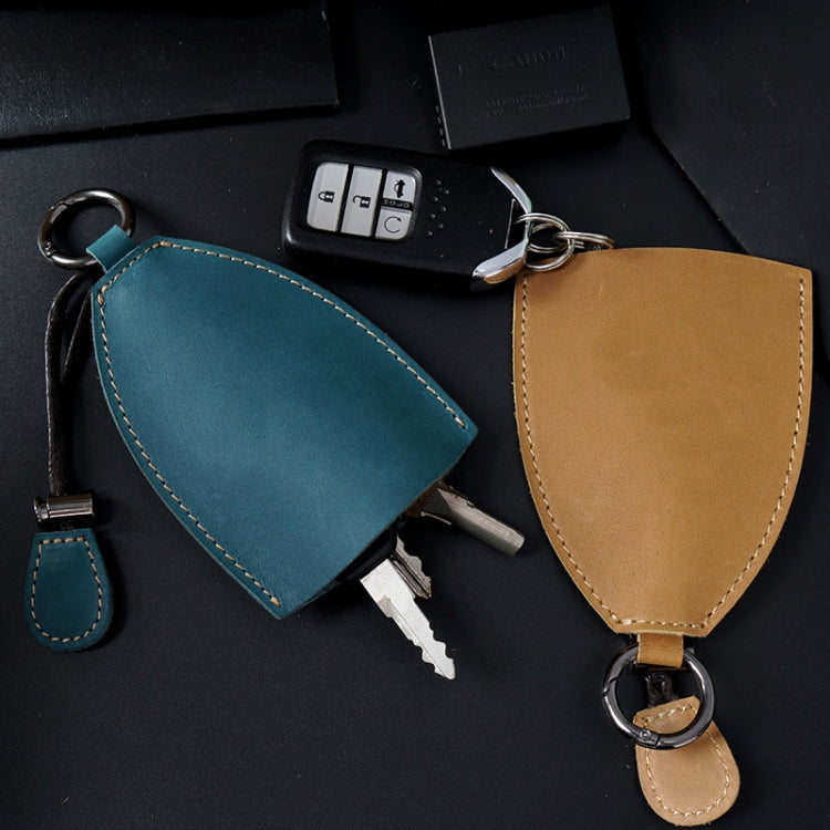 18Y-009 Vintage Handmade Leather Car Pull-Out Key Case(Oil Wax Skin Camel) - Car Key Cases by PMC TechLife | Online Shopping South Africa | PMC TechLife | Buy Now Pay Later Mobicred