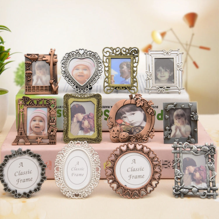 2 PCS Creative Metal Vintage Photo Frame(Lace Heart) - Photo Albums & Photo Frames by PMC TechLife | Online Shopping South Africa | PMC TechLife