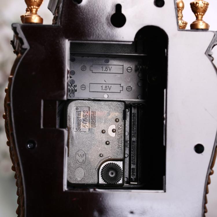 Vintage Clock Classical Royalty Sitting Room TV Cabinet Desk Imperial Furnishing Creative Sit Pendulum Clock(Brown) - free shipping - PMC TechLife - Order now!