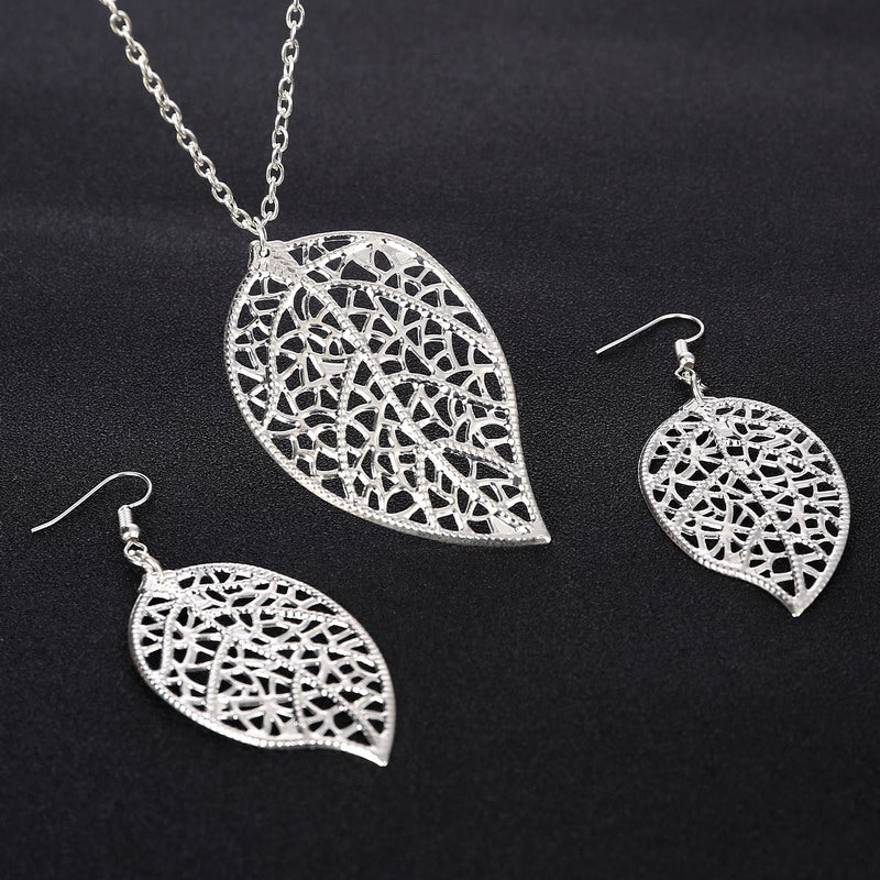 Sterling Silver Leaf Necklace And Earrings Set - free shipping - PMC TechLife - Order now!